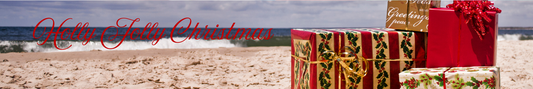 Location Customizable Shelf Sitters - Christmas Backgrounds PRESENTS ON BEACH